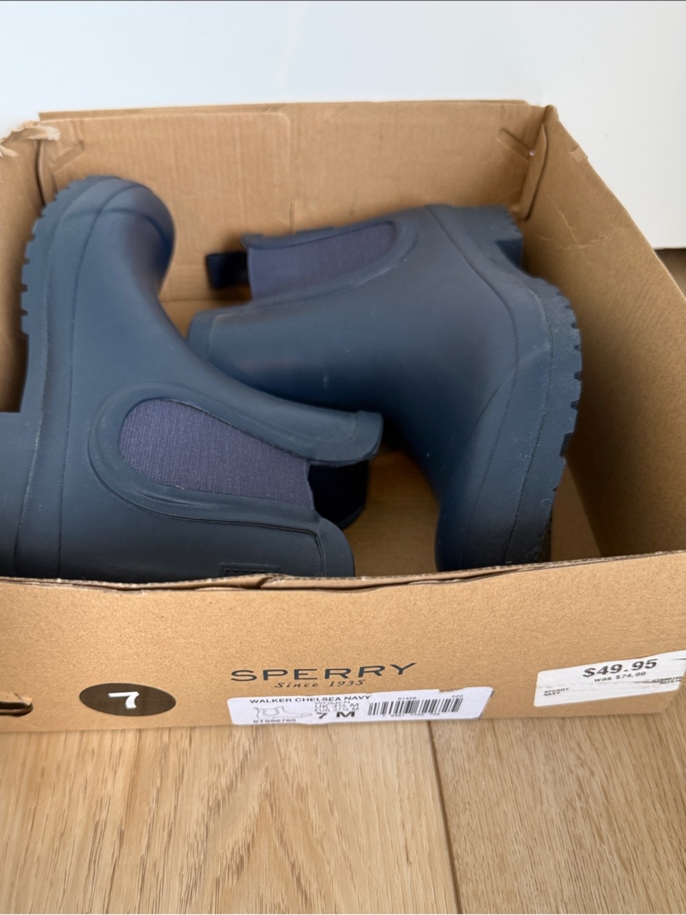 NWT Sperry women’s Navy Chelsea Waterproof Rain Boots